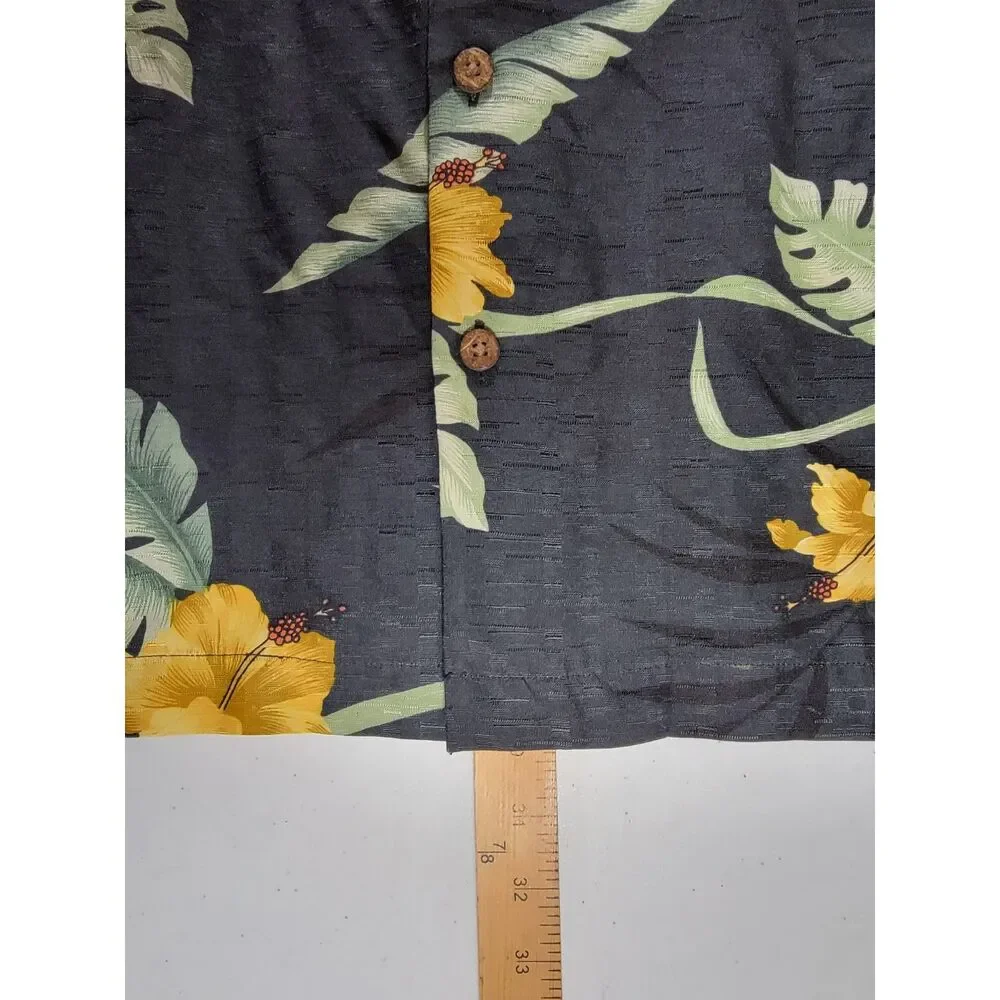 Tommy Bahama 100% Silk Floral Hawaiian Camp Collar Button Shirt - Large - Picture 3 of 6